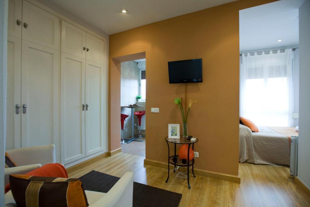Apartamento Tirso De Molina Madrid Oda fotoğraf