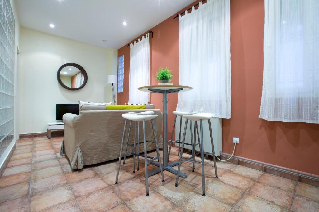 Apartamento Tirso De Molina Madrid Dış mekan fotoğraf