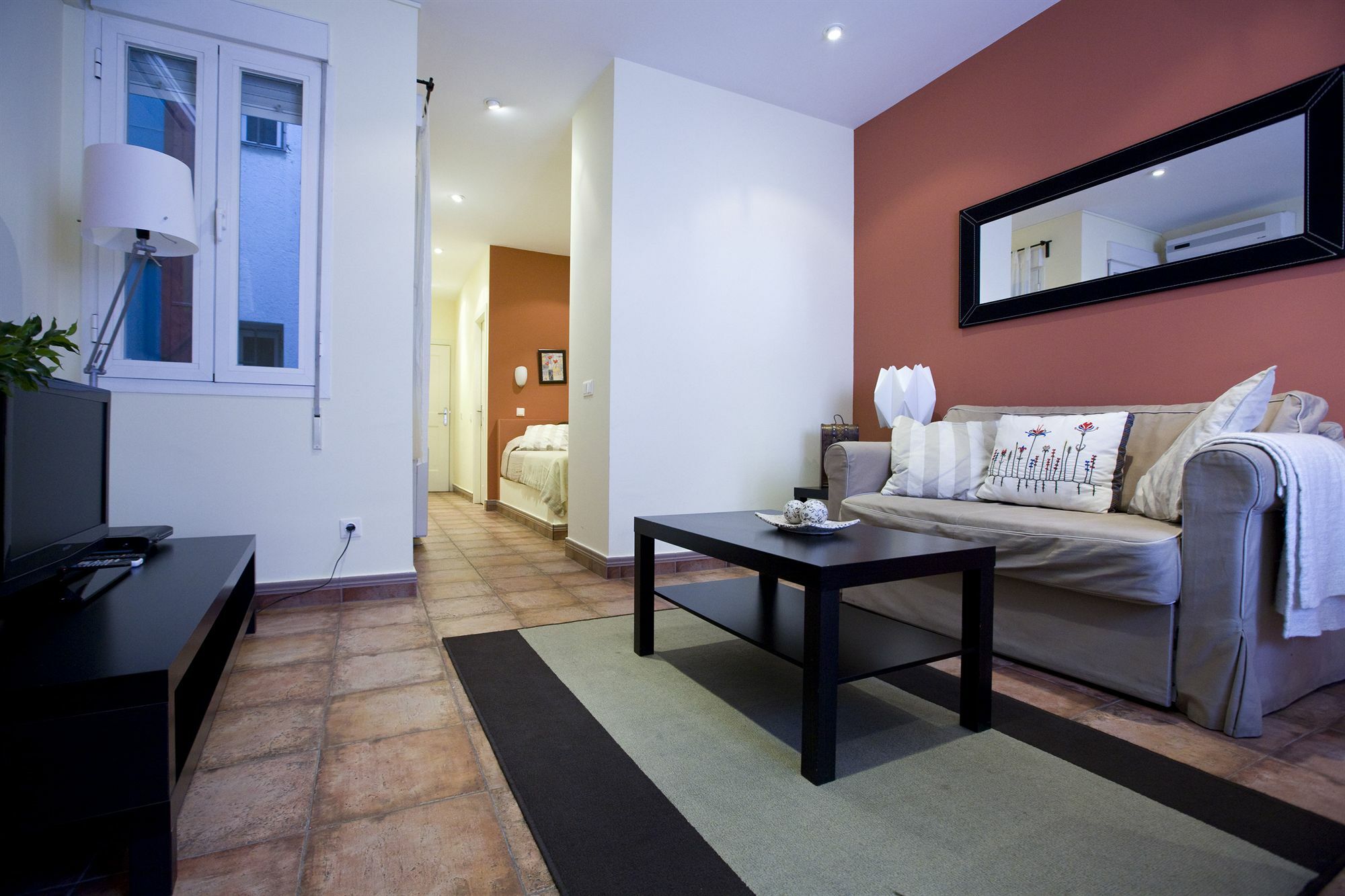 Apartamento Tirso De Molina Madrid Dış mekan fotoğraf